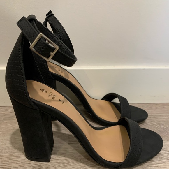 Spring Leilaa Heel - Picture 1 of 4